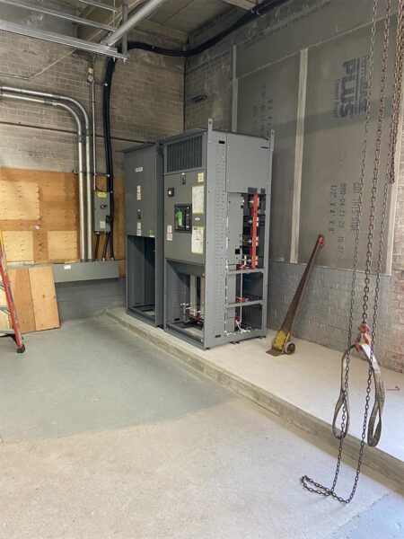 Photo du project: Entrée électrique industrielle 2000A à Granby