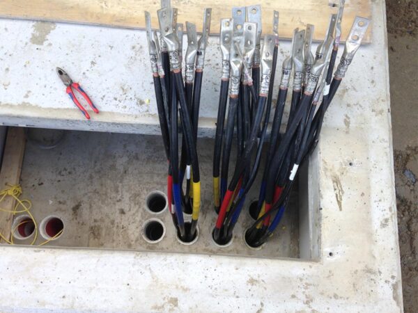 Photo du project: Entrée électrique industrielle 2 x 2500A à St-Denis-de-Brompton