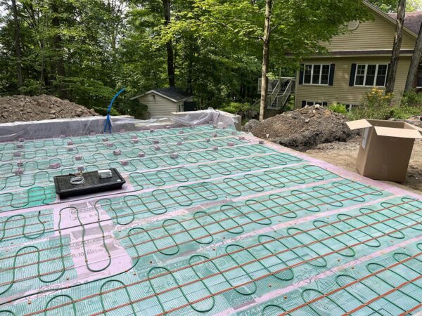 Photo du project: Plancher chauffant pour un garage à Bromont