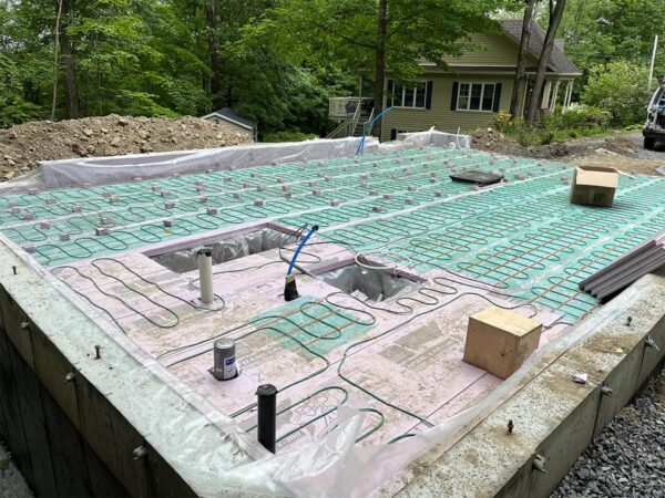 Photo du project: Plancher chauffant pour un garage à Bromont