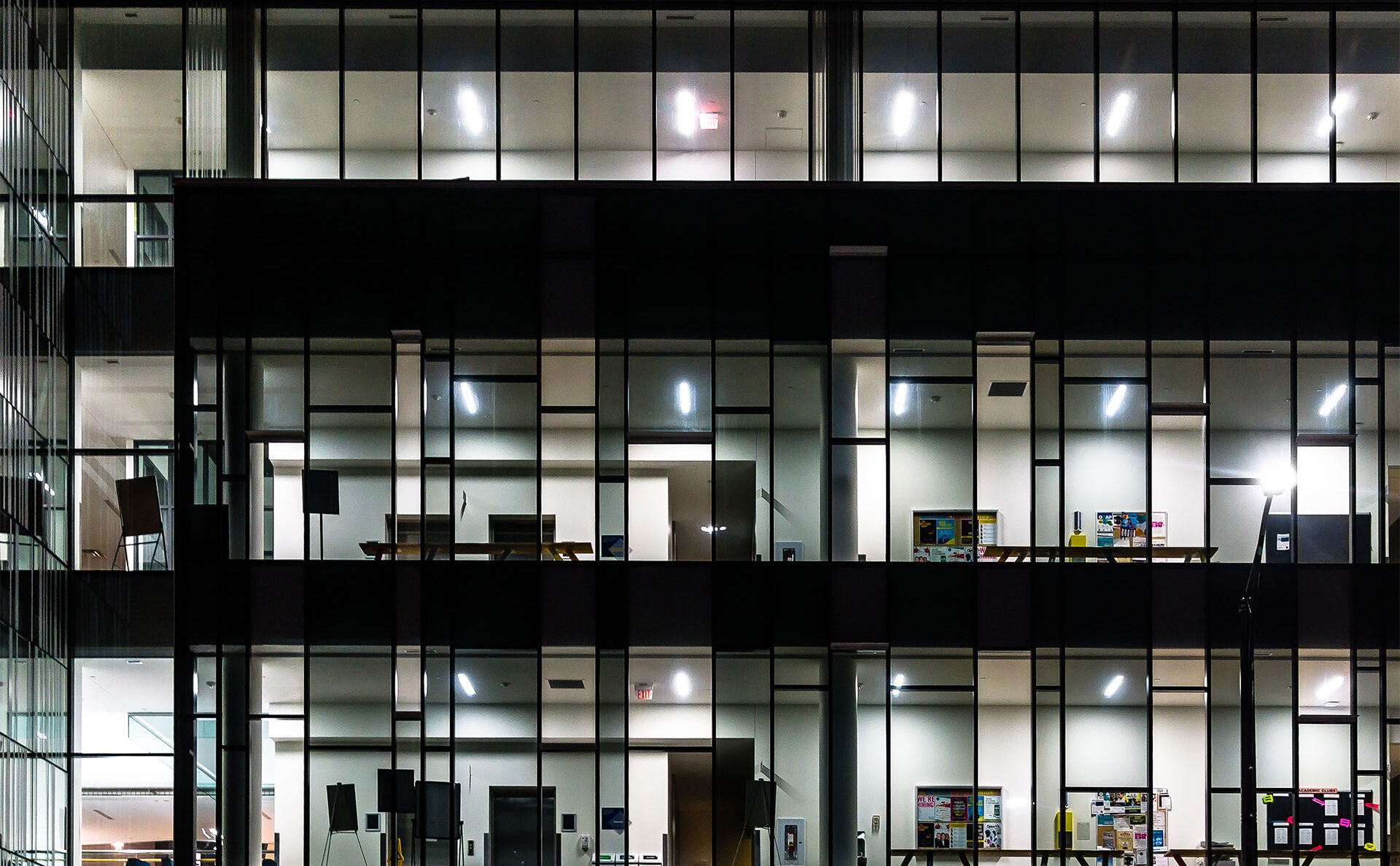 Vue extérieur d'un tour à bureaux