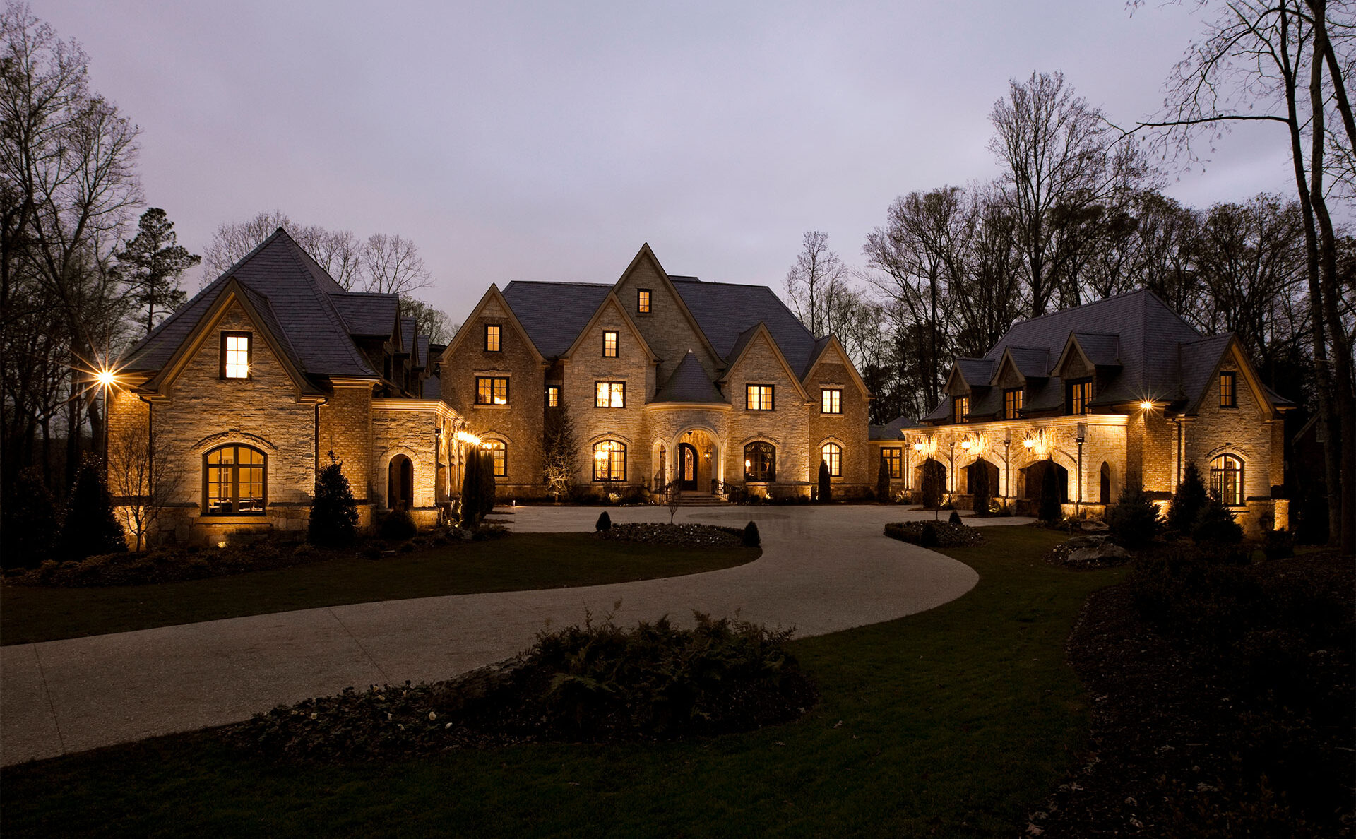 Extérieur d'une maison lumineuse